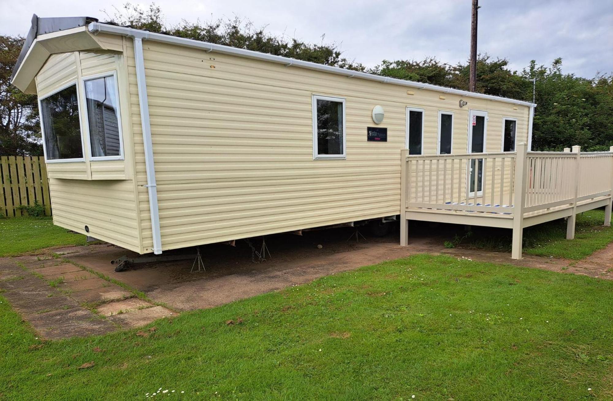 Caravan Waxholme Екстериор снимка